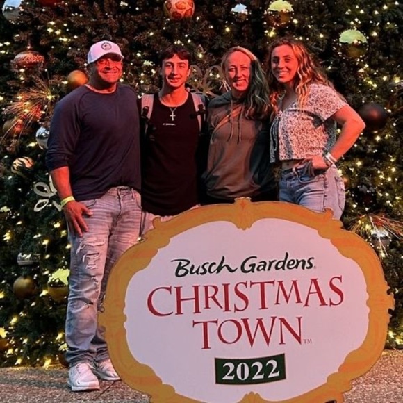 Meet your Posher, Randy - Picture 1 of 1